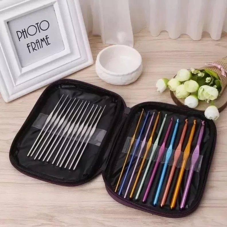 Set Crochet 74 Pcs Palillos Accesorios De Tejer Con Estuche-2