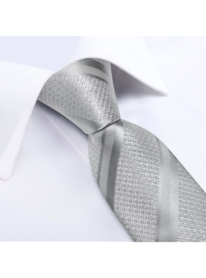 Corbata plateada Hombre Seda con paño y colleras. Modelo Plateado Metálico-2