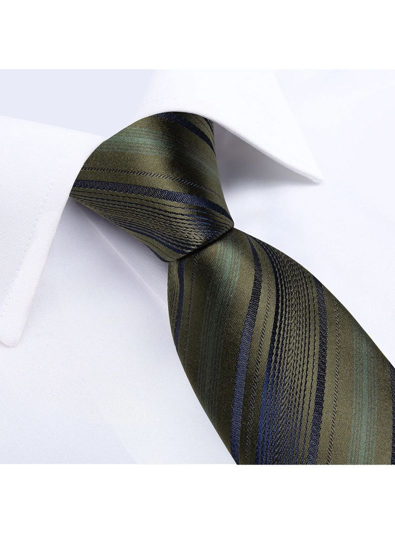 Corbata Seda Hombre con paño y colleras. Modelo Verde Musgo Rayas-2