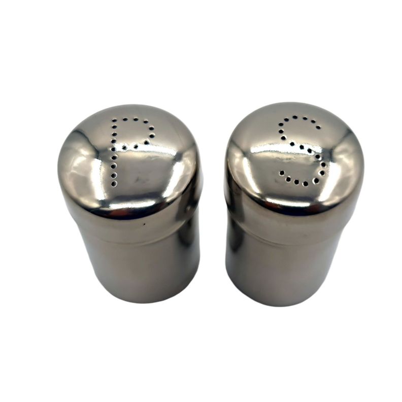 Set 2 piezas salero pimentero metal  6x6x9cm-2