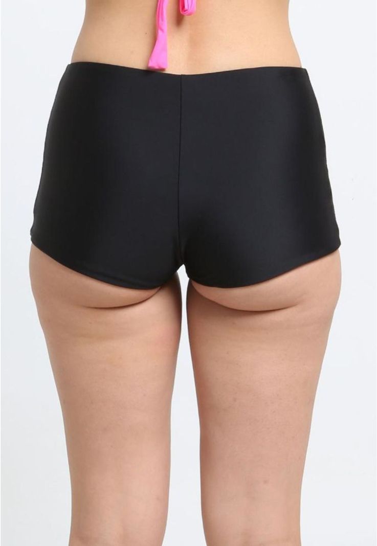 Hot pant tiro alto negro-1