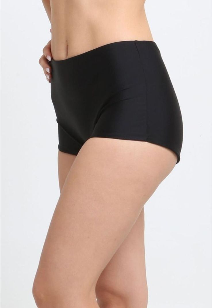 Hot pant tiro alto negro-2