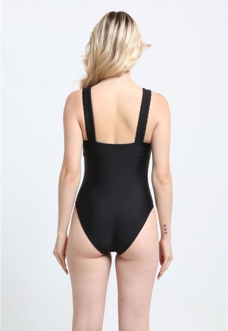 Traje de baño tirantes arruchados negro-1