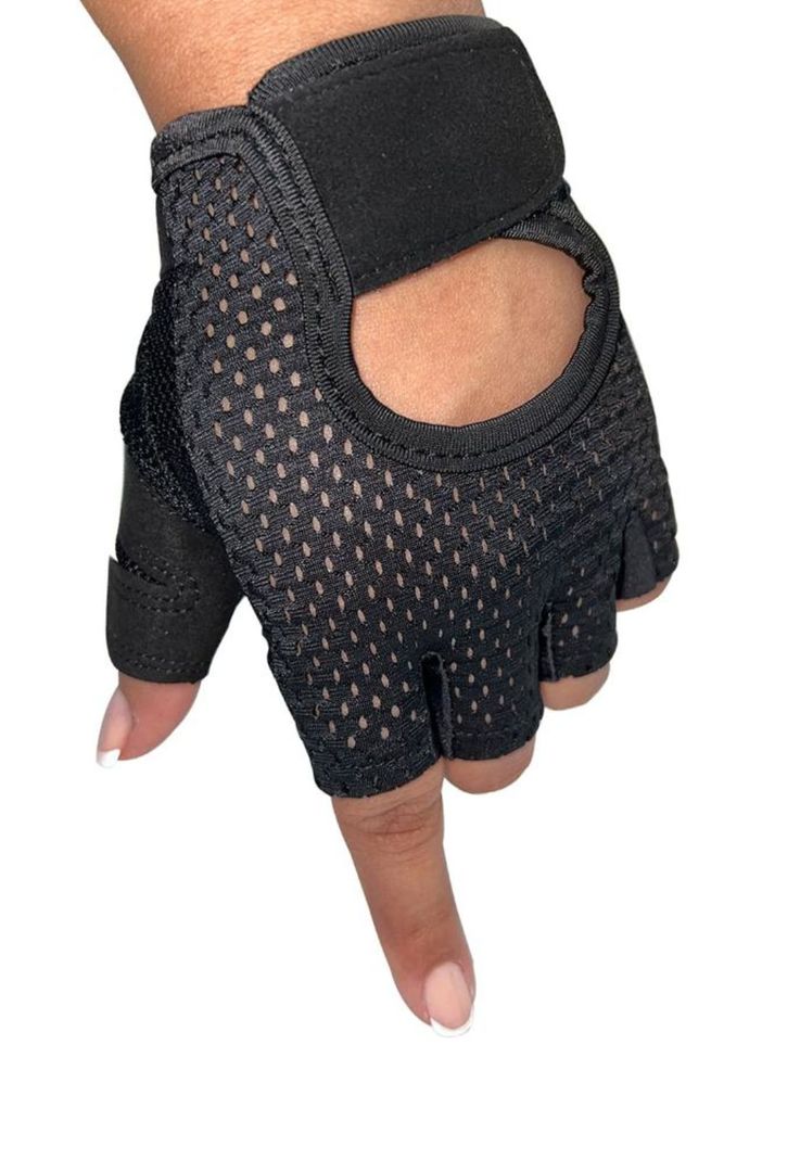 Guantes deportivos negros-1