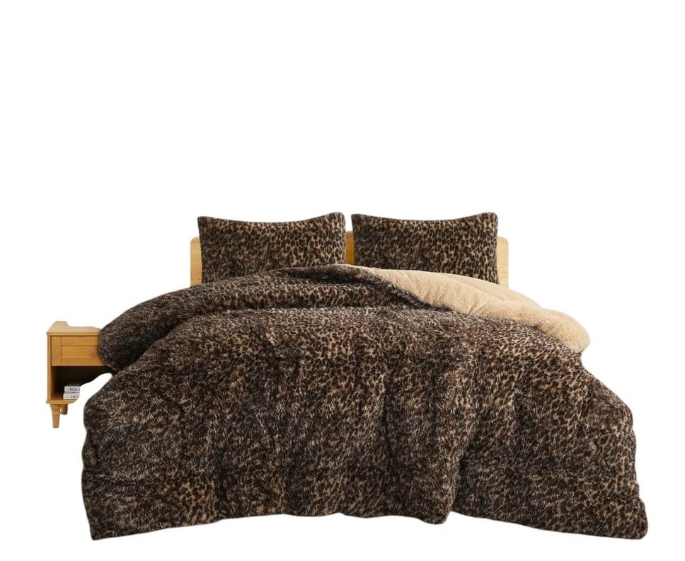 COBERTOR DE INVIERNO PELUDO CON DISEÑO KING-0
