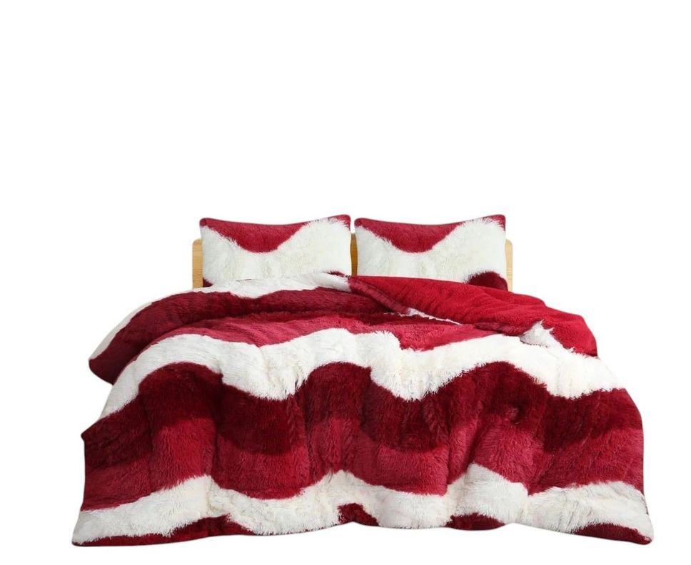 COBERTOR DE INVIERNO PELUDO CON DISEÑO ROJO 2P-0