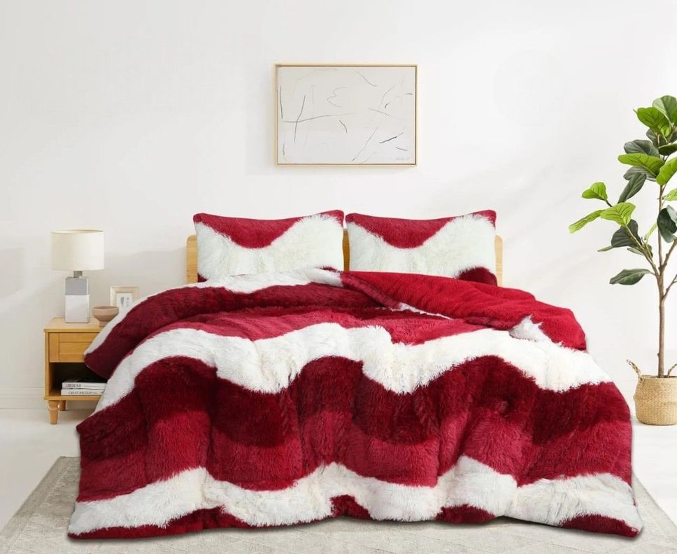 COBERTOR DE INVIERNO PELUDO CON DISEÑO ROJO 2P-1