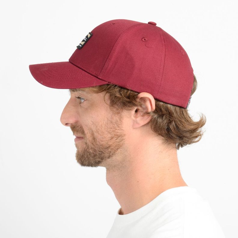 JOCKEY BRIGADE  ROJO OSCURO-2