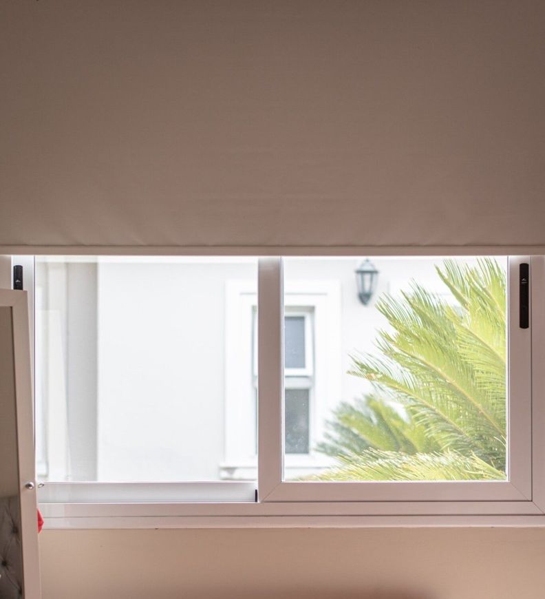 Cortina Roller Blackout 090X240-6