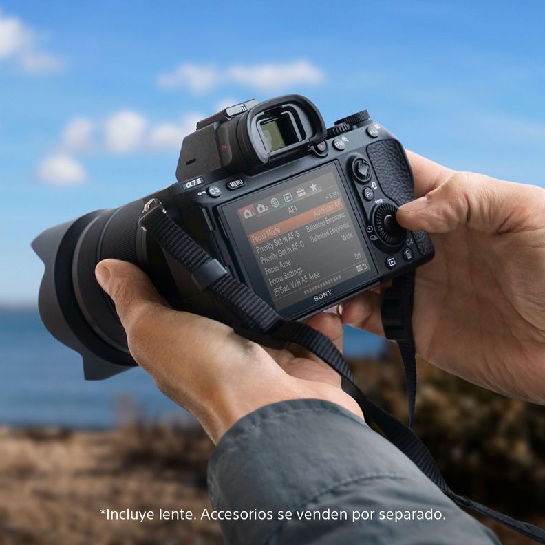 Cámara Profesional Mirrorless ILCE-7M3K-7