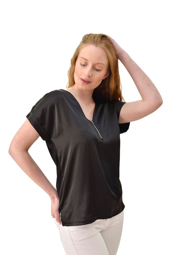 Polera satin cierre negro Alexandra Cid-1