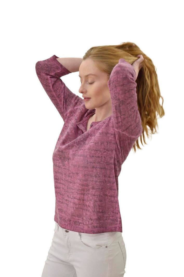 Polera letras fucsia Alexandra Cid-2