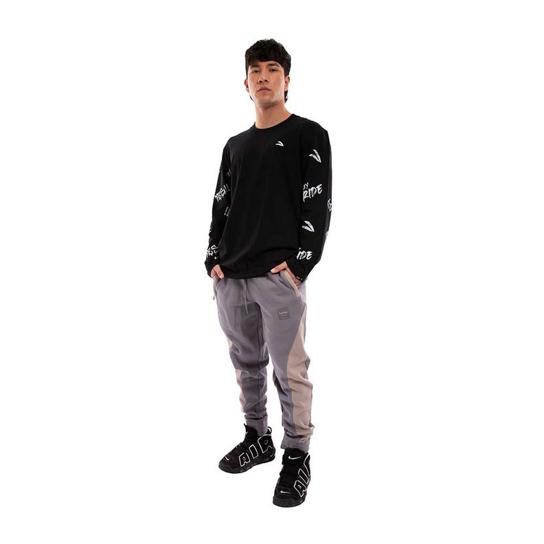 Polera Cac1ke Manga Larga Estampada Negro-5