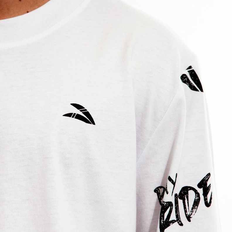 Polera Cac1ke Manga Larga Estampada Blanco-4