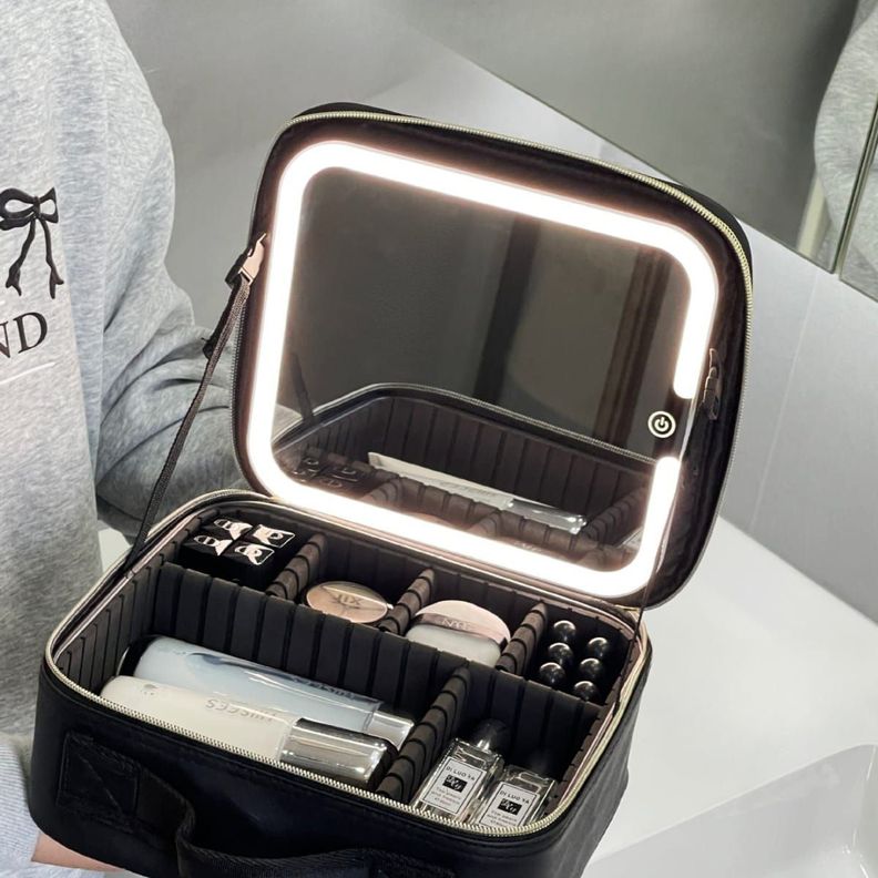 ORGANIZADOR COSMETIQUERO CON ESPEJO LED-0