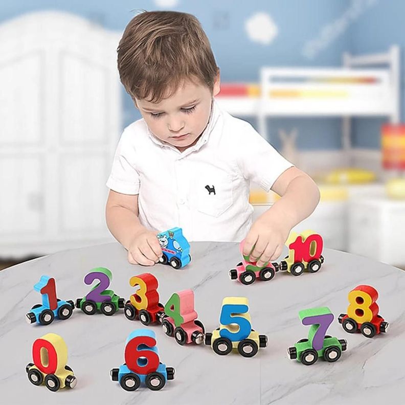 JUEGO TREN MAGNETICO DE NUMEROS PARA NIÑOS-0