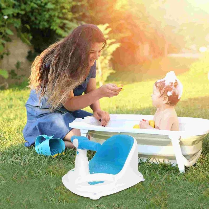 SILLA DE BAÑO PARA BEBE CON VENTOSA-1