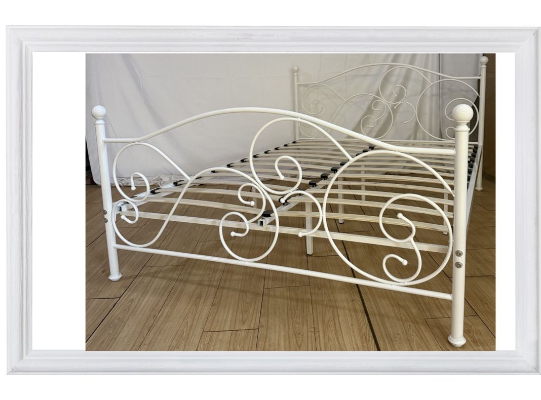 Cama modelo Josephine 2 plazas-1