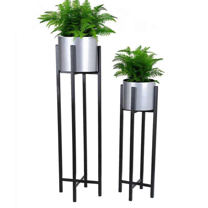 Set 2 maceteros con pedestal plateados-1