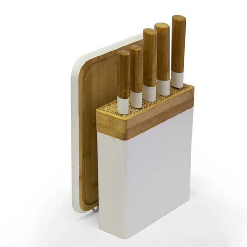 Tabla de cortar más set de 5 cuchillos bambú-3