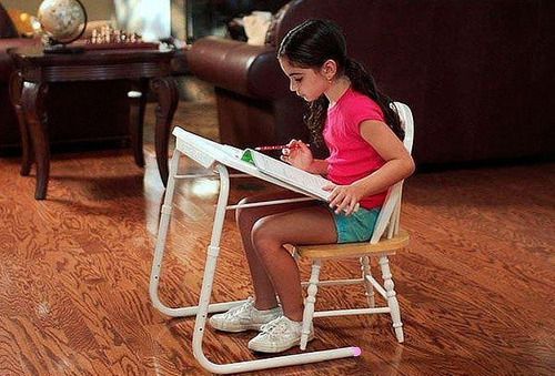 Mesa plegable y ajustable con posavasos-9