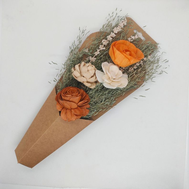 Arreglo Kraft Flores Surtidas