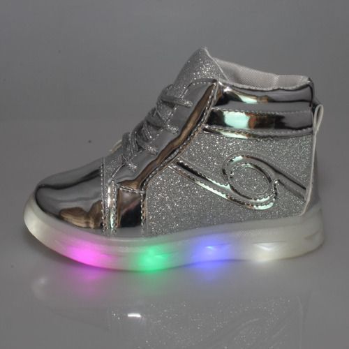 Zapatilla Con Luces Para Niño Color Plateado-4
