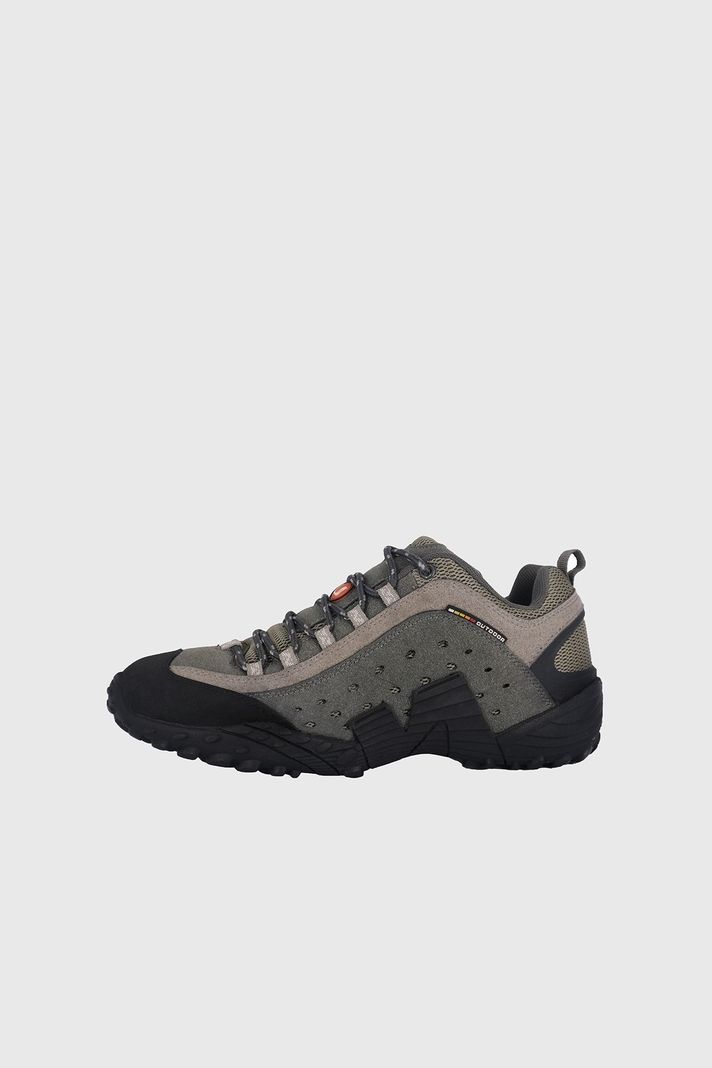 Zapatilla Outdoor Espino Gris UNS-1