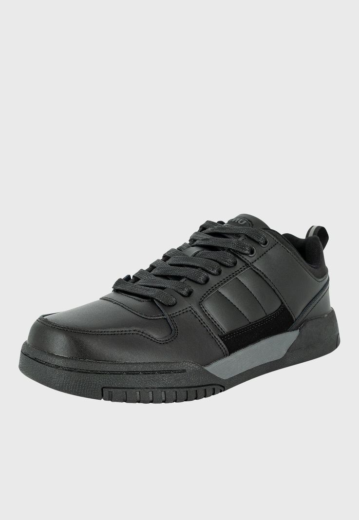 Zapatilla Saltoro Negro UNS-0