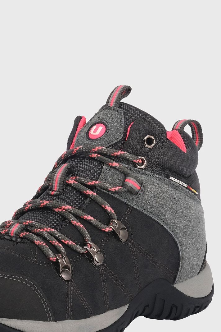 Botin Outdoor Farbauti Gris UNS-3