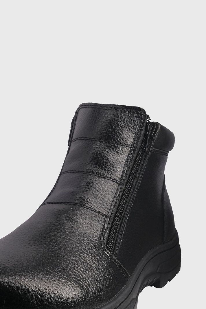 Botin de Cuero con Chiporro Aegir Negro London Adixt-4