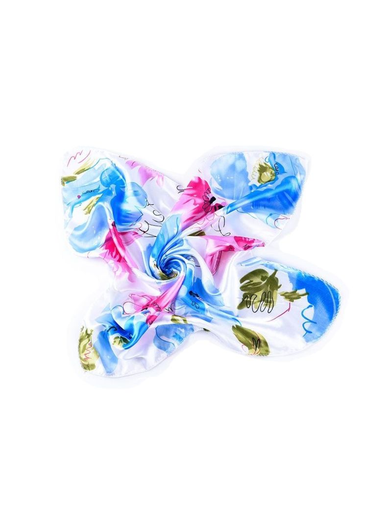 Pañuelo Satinado Mujer Diseño Flores Celestes 50 x 50 cms-0