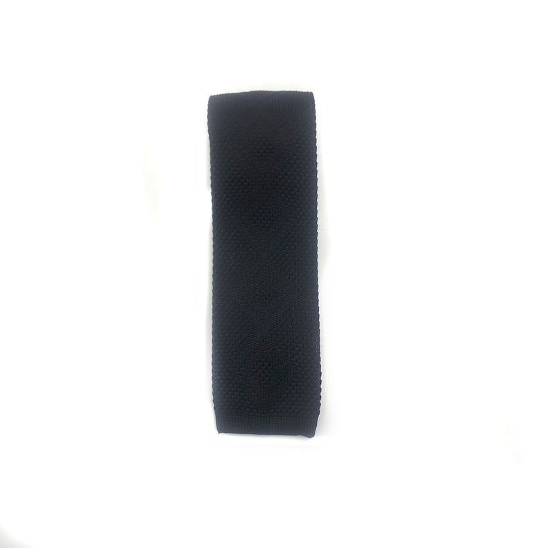 Corbata Tejida Negra Lisa Rombo Punta Recta 6.5 cm-1