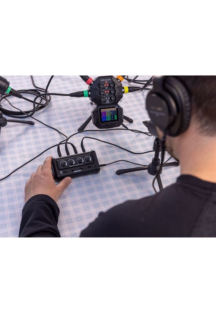Amplifcador de audífonos Zoom ZHA-4-3