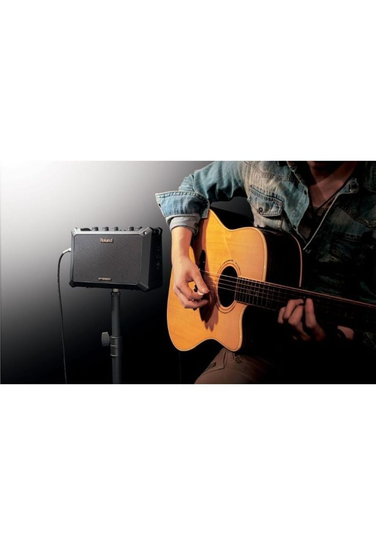 Amplificador de guitarra Roland Mobile Acoustic 5W Chorus-5