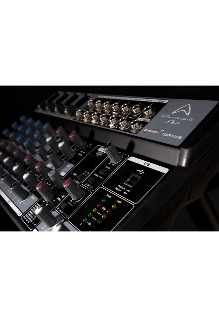 Mixer Wharfedale 1202 FX /USB 4 canales mono 4-6