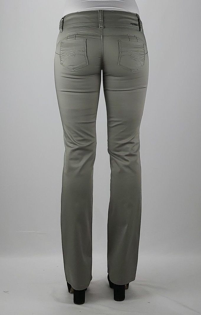 Pantalon gabardina tiro medio verde -1