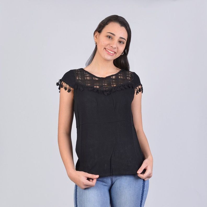 Polera negra-0