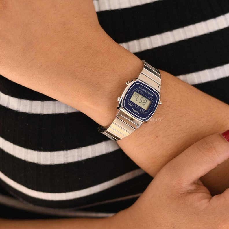 Reloj Casio Digital Mujer LA-670WA-2-1