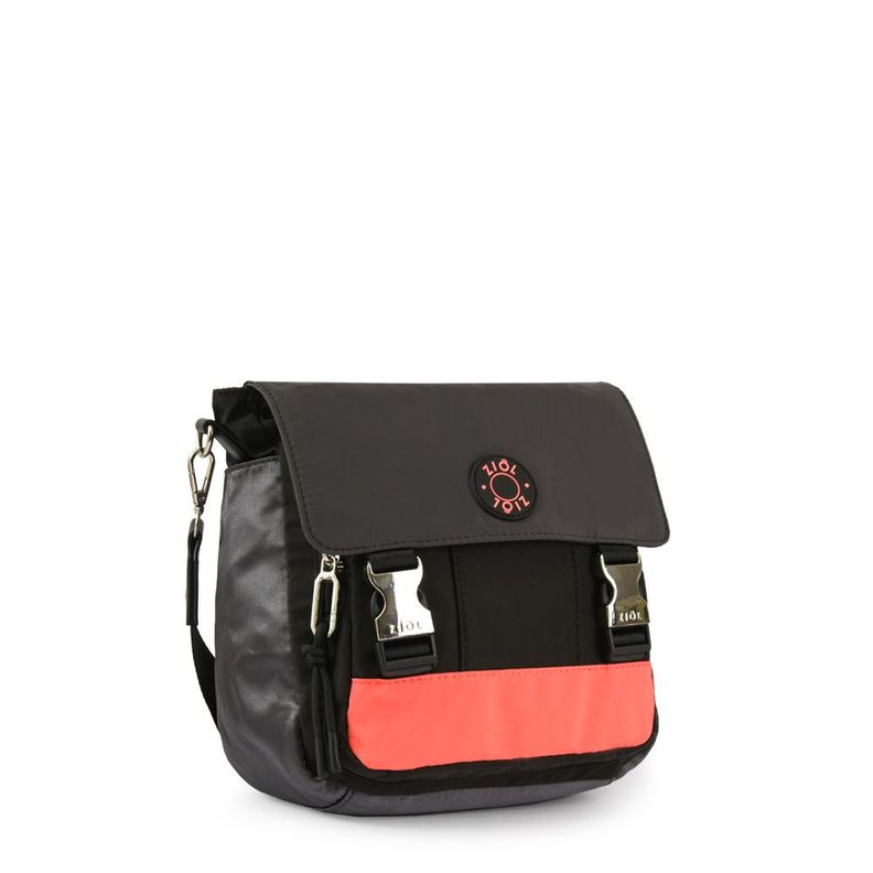 Cartera bandolera con tapa mediana joselina negro-1