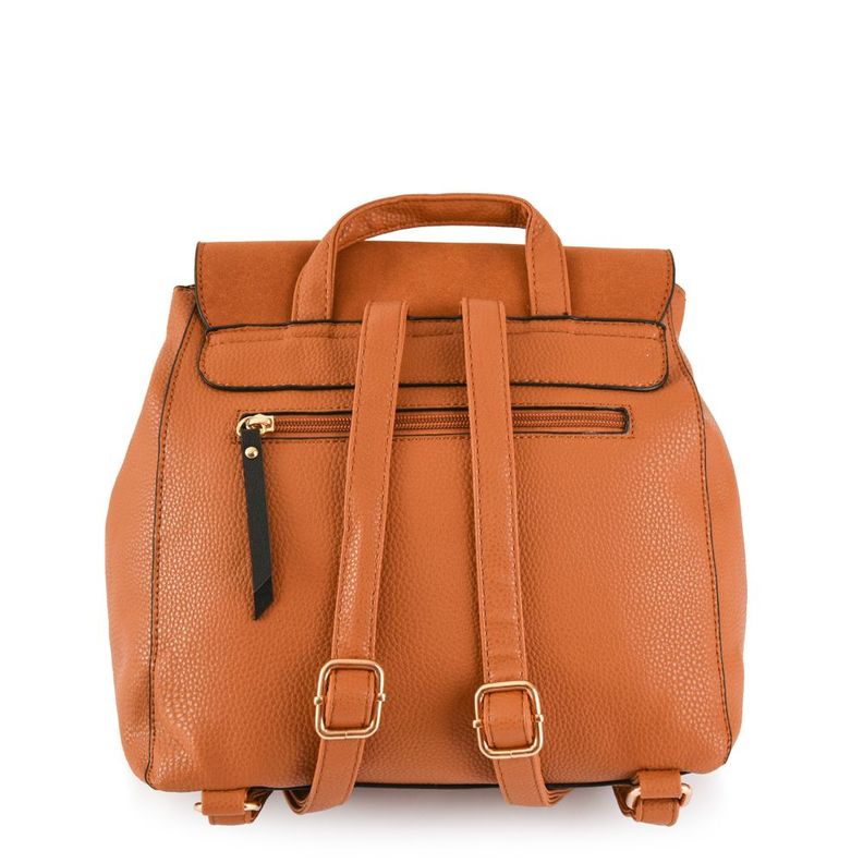 Mochila con tapa mediana sophie camel-2