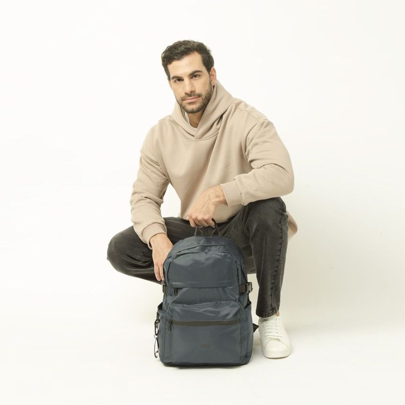 Mochila Porta Notebook Grande Liam Azul Oscuro-4