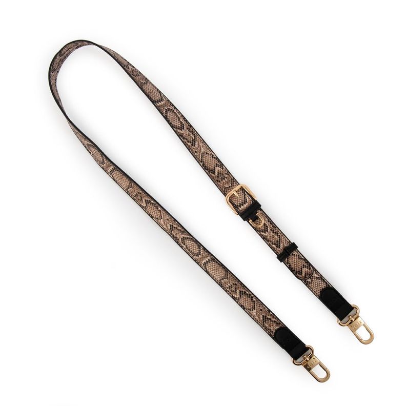 Longstrap madi cafe