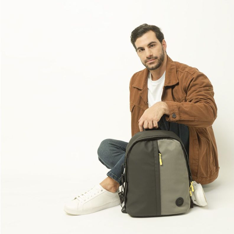Mochila Porta Notebook Grande Samuel Negro-4