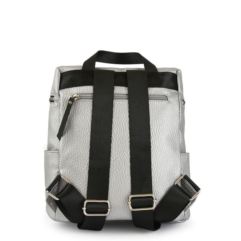 Mochila mediana giza plateado-2