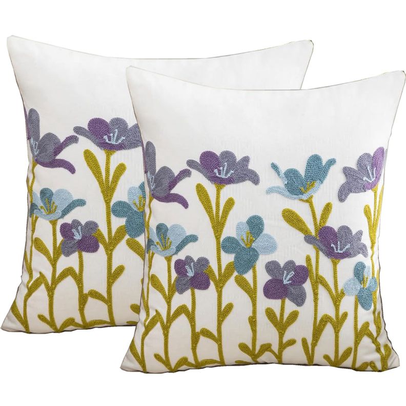 2 Cojines Bordados Flor Lila y Celeste - Incluye Rellenos-0