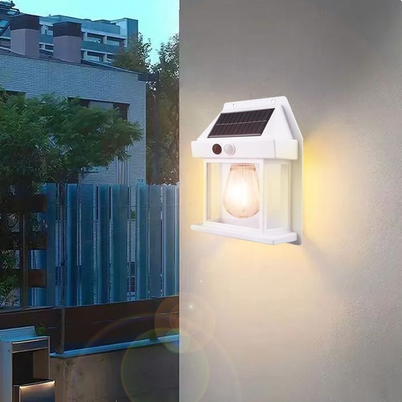 Lampara De Pared Solar Foco Con Sensor De Movimiento Cálida  -1