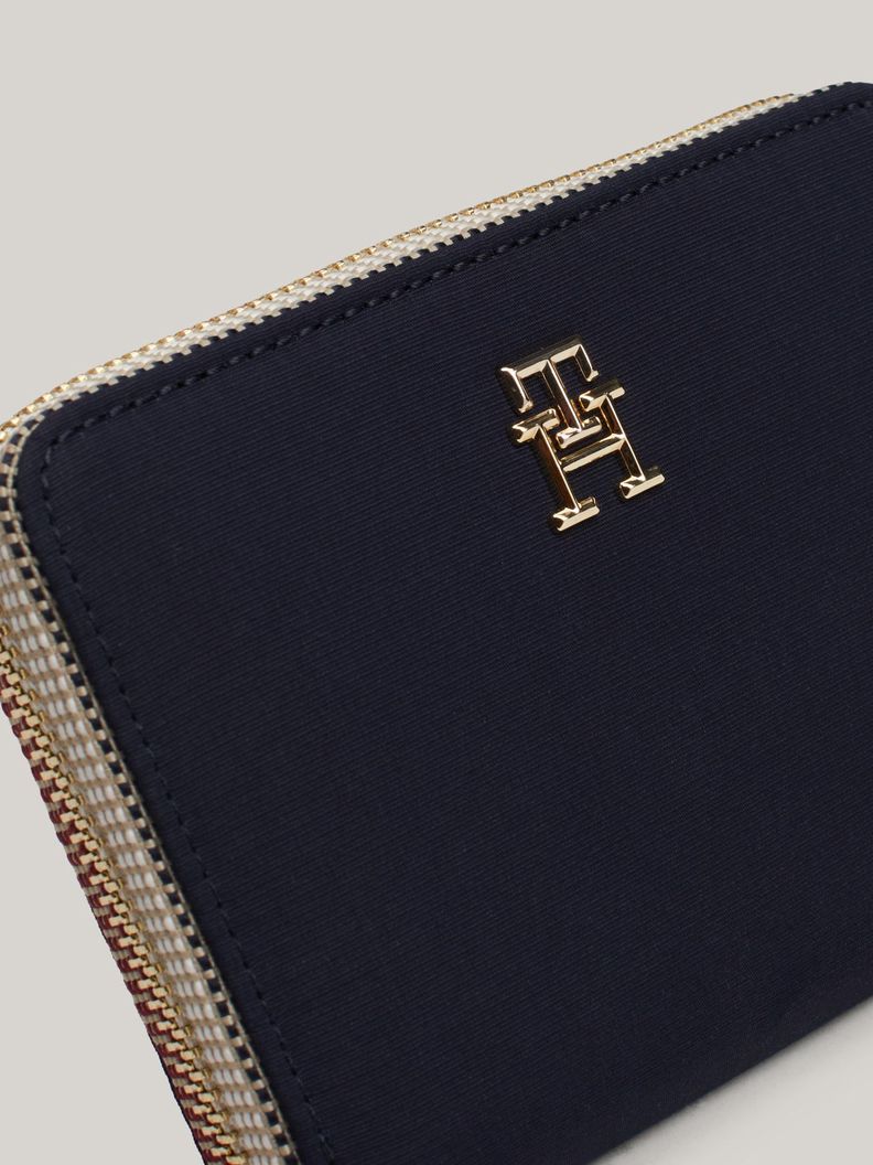 Billetera Poppy Monogram Azul Tommy Hilfiger-2