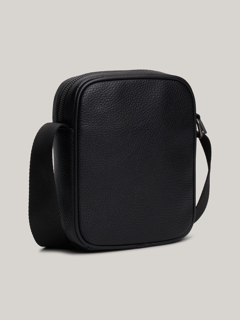 Bolso Reporter Central Monogram Negro Tommy Hilfiger-4