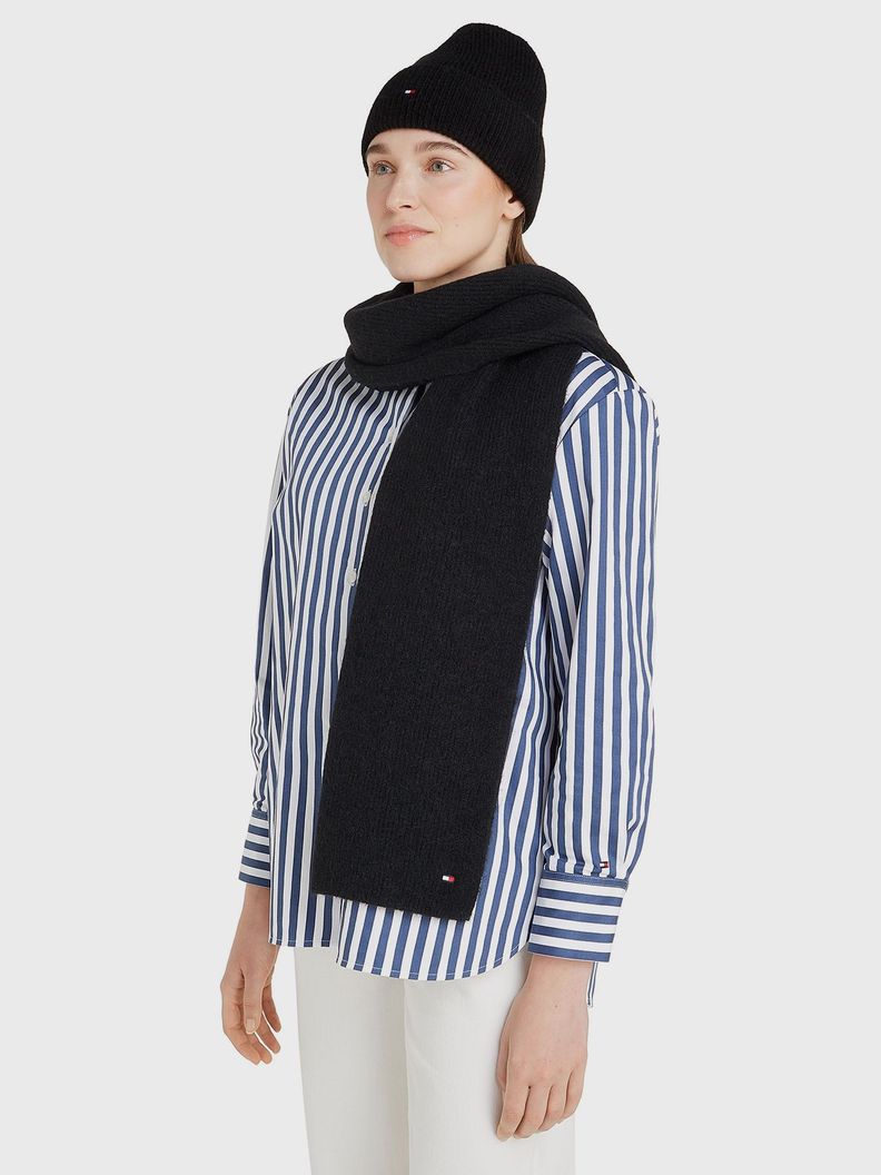 Beanie Essential Con Logo Negro Tommy Hilfiger-2